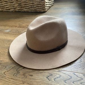 ecoté felt hat wide brimmed